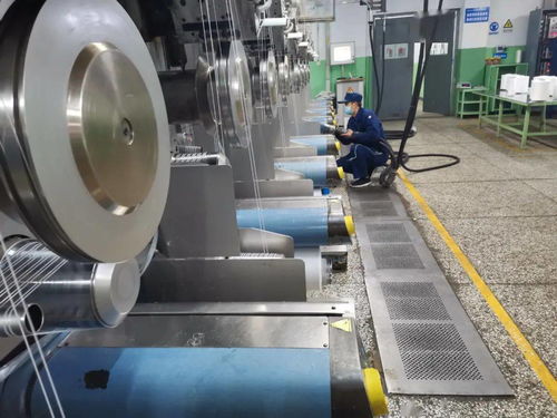 小船 再扬帆,何以破风浪 帘子布公司以地毯丝厂为试点蹚出改革发展新路径的启示